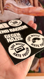 „Love Music – Hate Fascism“ Sticker-Set gegen Rechts – 6 Vinyl-Sticker | 10 × 15 cm