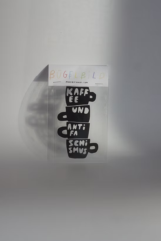 Kaffee und Antifaschismus Bügelbild