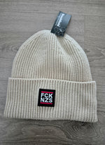 Letzte Chance - Beanie SALE - Recyceltes Polyester (verschiedene Designs)