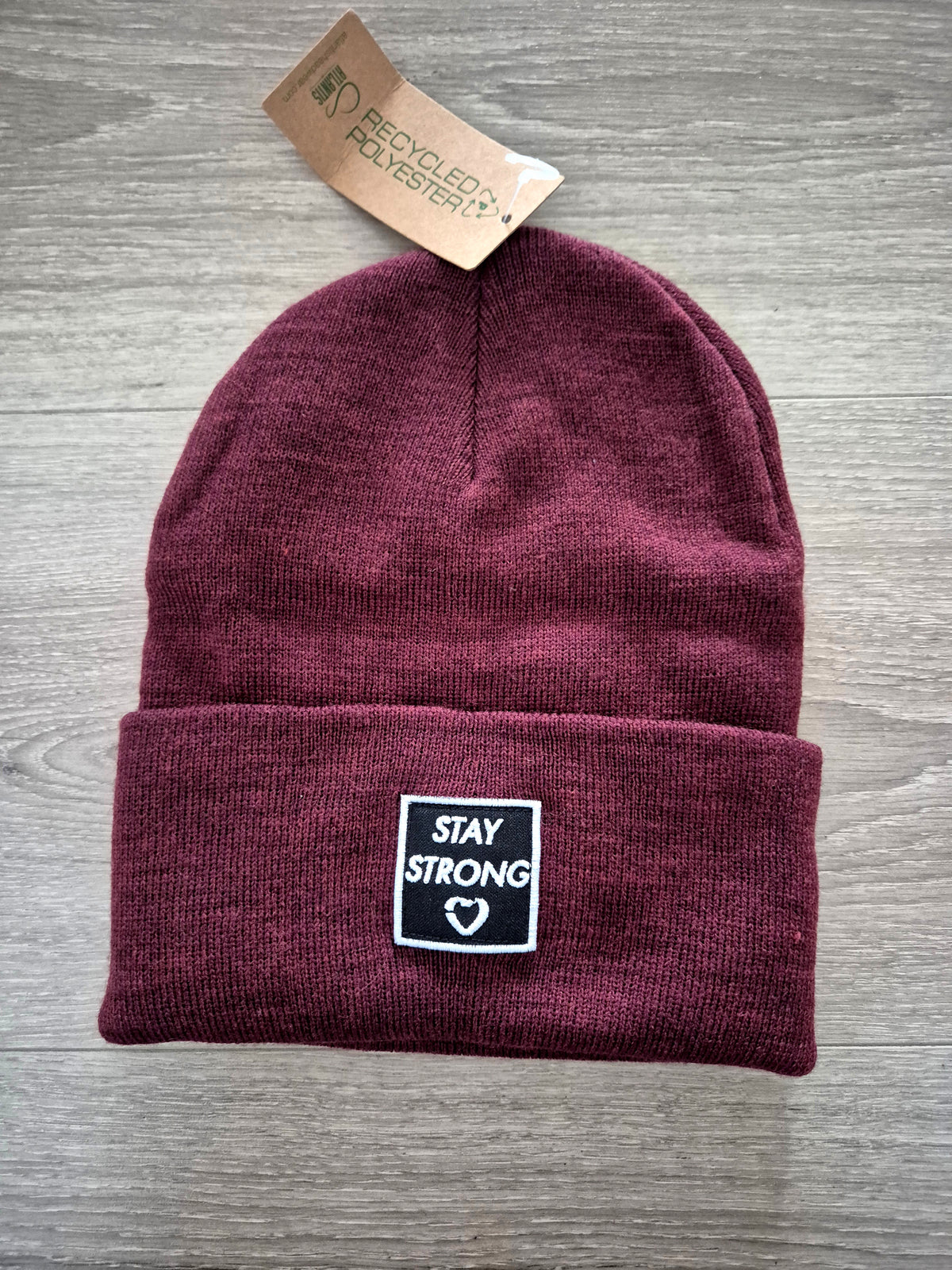 Letzte Chance - Beanie SALE - Recyceltes Polyester (verschiedene Designs)