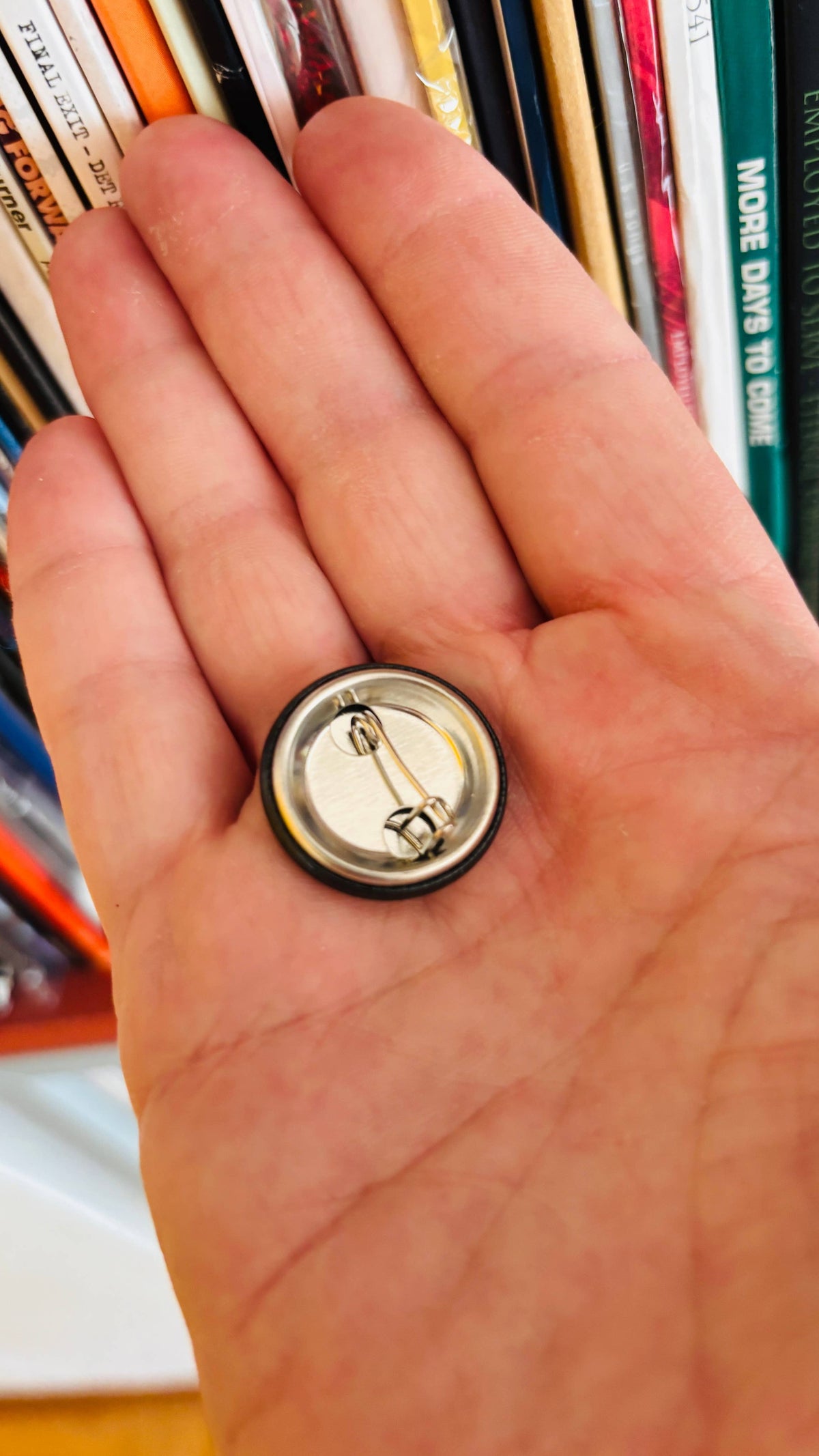 Love music hate fascism Button – 25mm